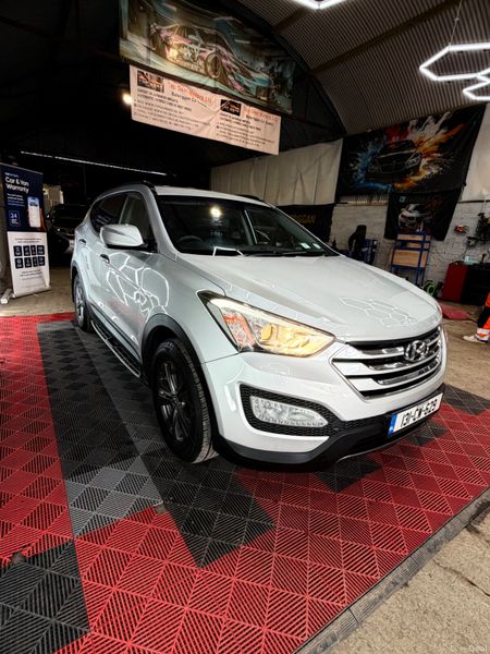 2013 Hyundai Santa Fe- 7 seater Family car NCT 398158057