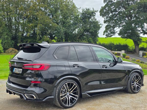 BMW X5 2020 398180425