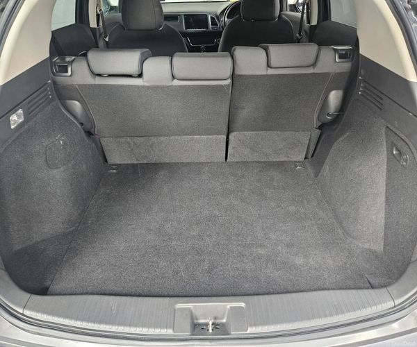 2021 Honda Vezel 1.5 Hybrid Auto,51K K.M,CarPlay 398193695