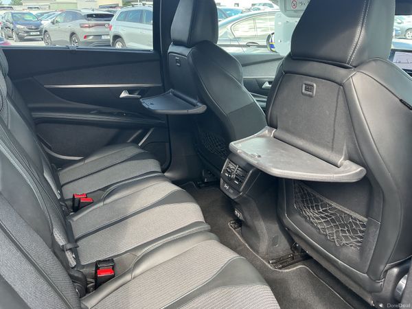 PEUGEOT 5008 1.5 HDI SEVEN SEATER NEW MODEL 398116951