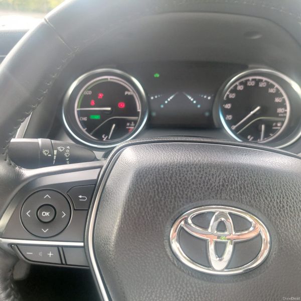 2018 TOYOTA CAMRY 2.5 PETROL HYBRID AUTO 398116973