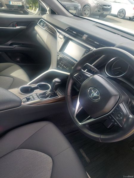 2018 TOYOTA CAMRY 2.5 PETROL HYBRID AUTO 398117119