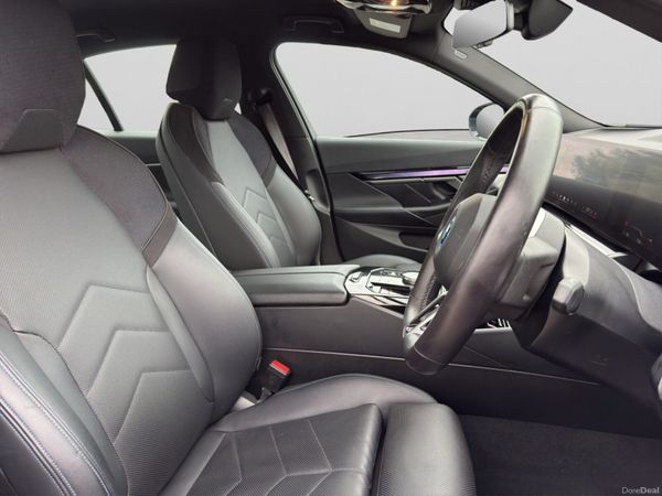 BMW i5 eDrive40 M SPORT PRO G60 - 242 Reg 398134511