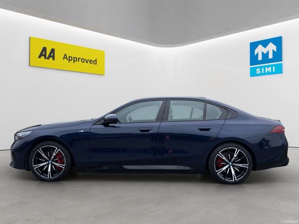 BMW i5 eDrive40 M SPORT PRO G60 - 242 Reg 398134521