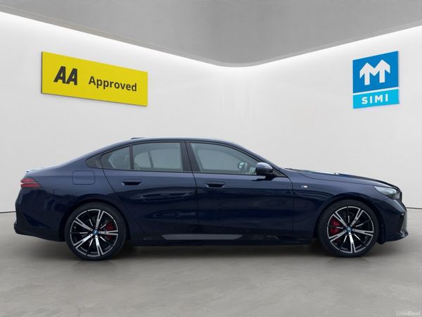 BMW i5 eDrive40 M SPORT PRO G60 - 242 Reg 398134523