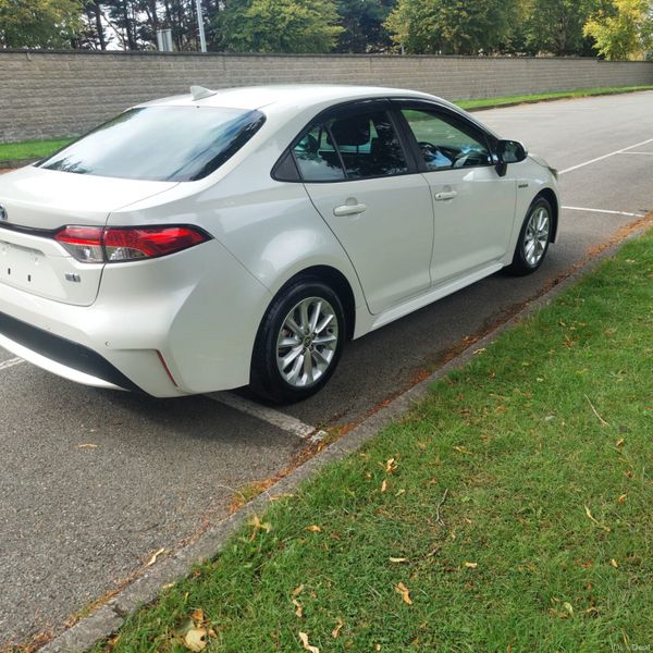2020 ToyotaCorolla 29,900 km 398250785