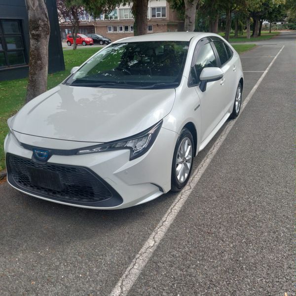 2020 ToyotaCorolla 29,900 km 398250849