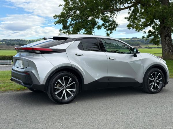 Toyota C-HR 2024 Sport 1.8 Hybrid Low Mileage 398280281