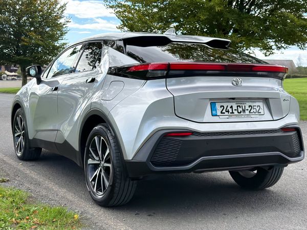 Toyota C-HR 2024 Sport 1.8 Hybrid Low Mileage 398280297