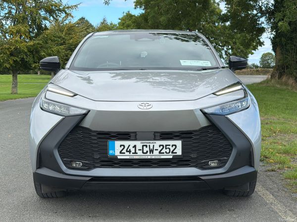 Toyota C-HR 2024 Sport 1.8 Hybrid Low Mileage 398280333