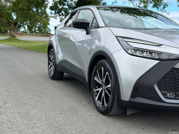 Toyota C-HR 2024 Sport 1.8 Hybrid Low Mileage 398280339