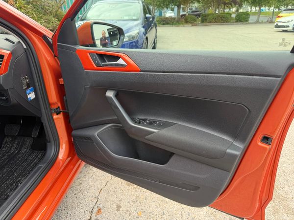 Volkswagen Polo 1.0 TSI AUTO LOW KM 398234115