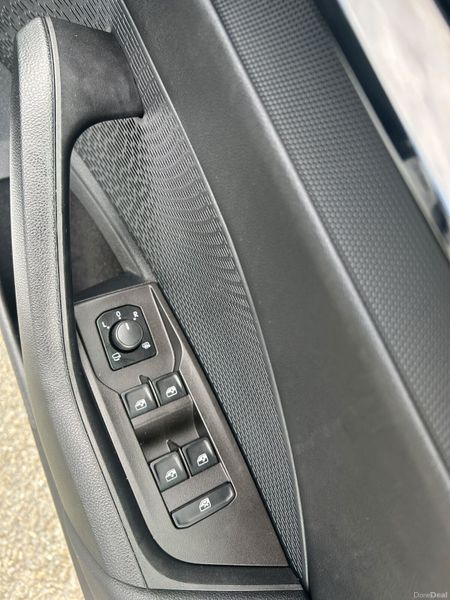 Skoda Octavia 2024 398354007