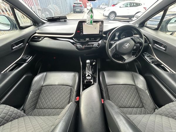 2021 Toyota C-HR  | G Package 398364185
