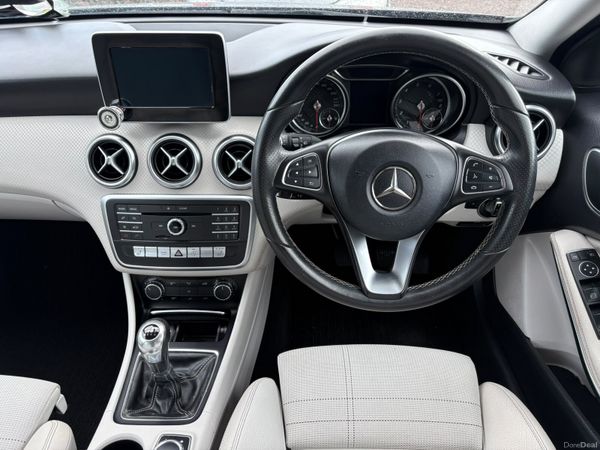 Mercedes-Benz A-Class 398386517