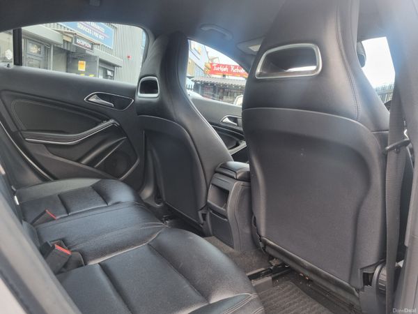 Mercedes-Benz CLA 2015 398321705