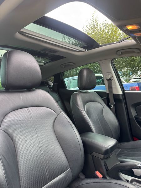 Hyundai ix35 2015 premium model 398441463
