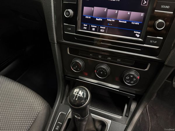 2019 Volkswagen Golf 1.6TDi VAN 398490923