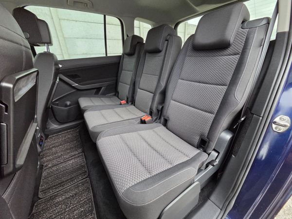VW Touran 7-Seater Petrol Automatic 398494013