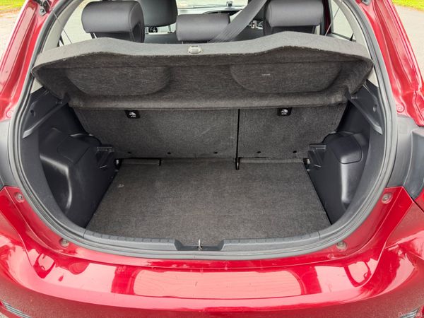 Toyota Yaris 2018 398498191
