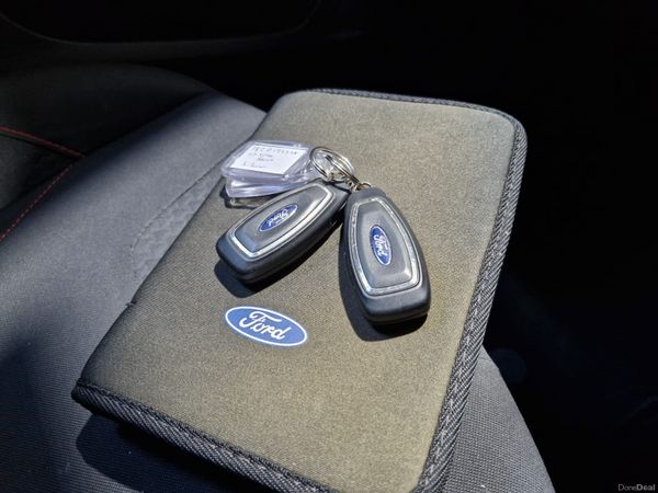 2018 Ford Focus St-Line 1.5 TDCI 83,722 KM 398404433