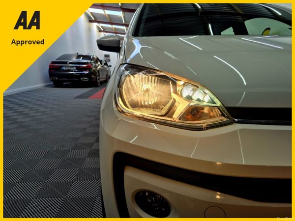 🤍 VW up | heated seats | Stunning White 🤍 398404973