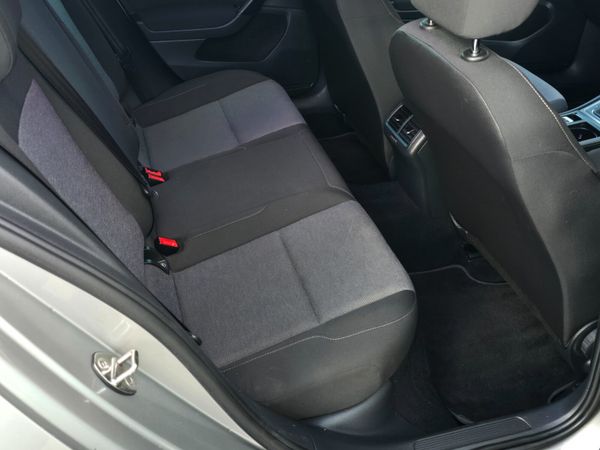 161 Volkswagen Golf 1.6TDI MANUAL 398422571