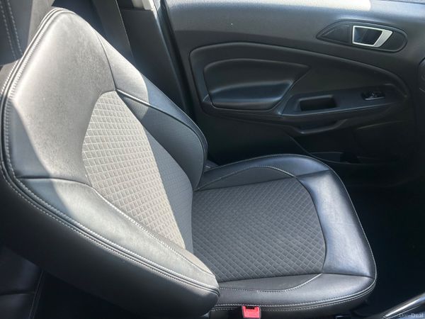 Ford EcoSport 2017(NCT 07/27 TAX 12/26) 398424379