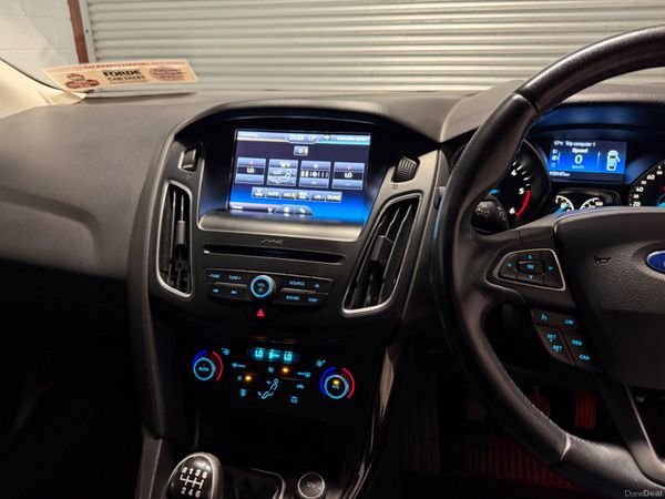 2016  FORD FOCUS      NEW NCT ! 398426417