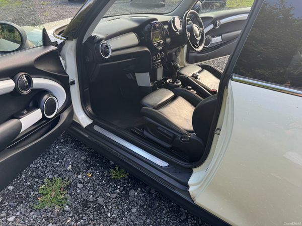 Mini One 2015 398435663