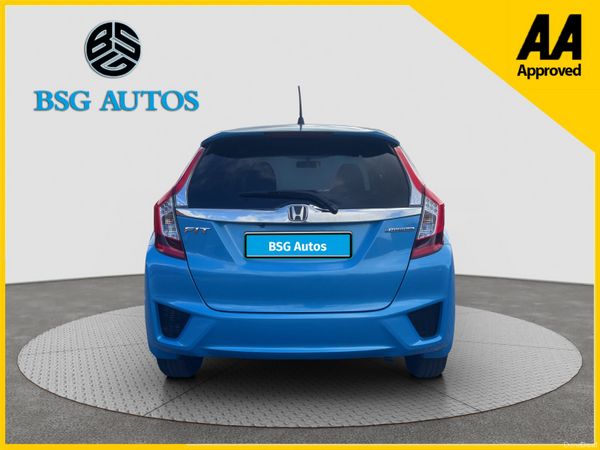 2015 HONDA FIT 1.5 HYBRID  AUTOMATIC *FINANCE* 398551767