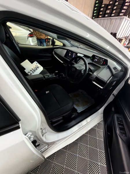 2024 Toyota Prius 1.8  Self charging Petrol Hybrid 398562693