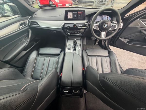 181 BMW 520i M-SPORT AUTO = RARE CAR = 2.0 PETROL 398573087