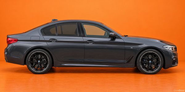 181 BMW 520i M-SPORT AUTO = RARE CAR = 2.0 PETROL 398573097