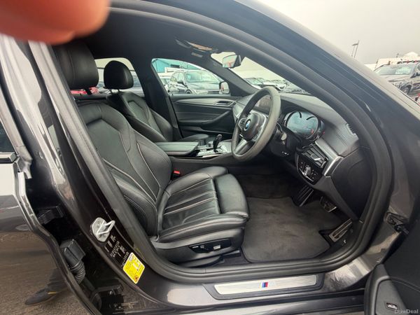181 BMW 520i M-SPORT AUTO = RARE CAR = 2.0 PETROL 398573101