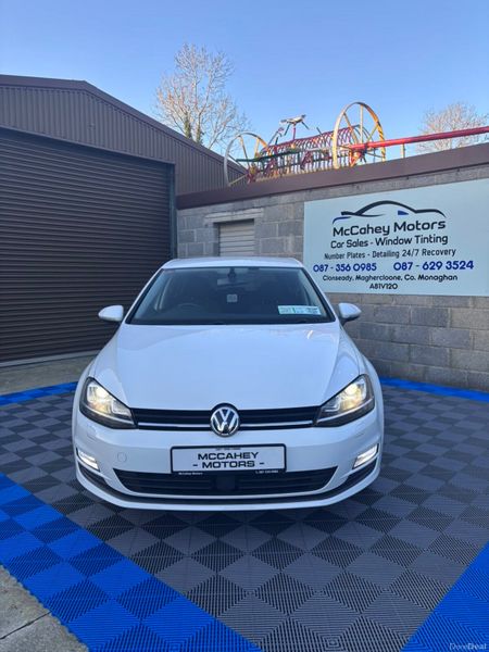 Volkswagen Golf 2016 398574727