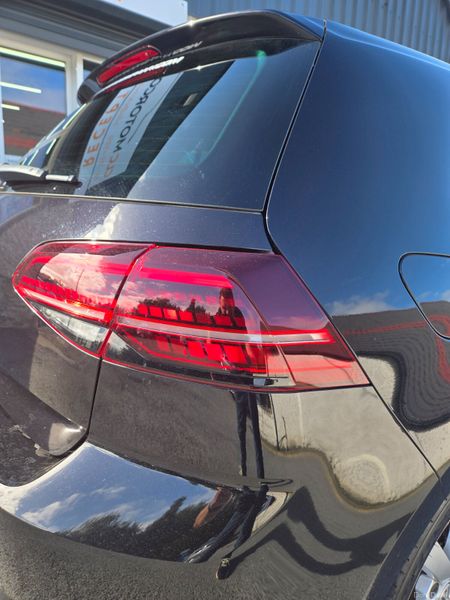 2017 vw golf highline / DIGITAL CLOCKS 398596437