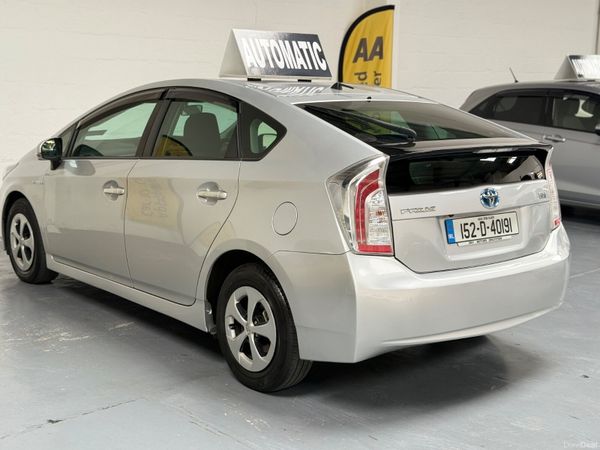 2015 Toyota Prius 1.8 Hybrid Automatic 398535467