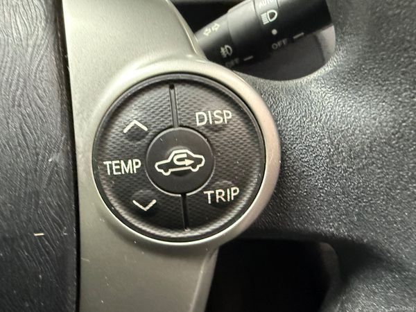 2015 Toyota Prius 1.8 Hybrid Automatic 398535501