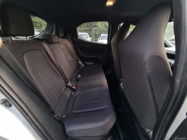 Toyota Yaris Hybrid Auto |91692km 398642911