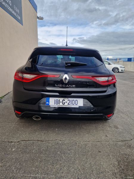 Renault Megane 2018 398658395