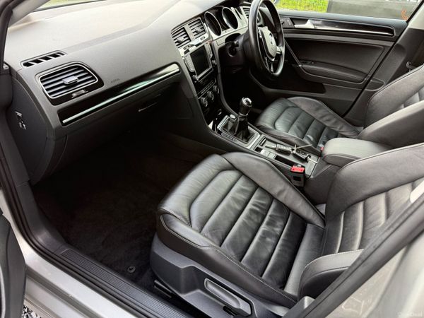 2017 Volkswagen Golf  1.2 Petrol Hightline 398663739