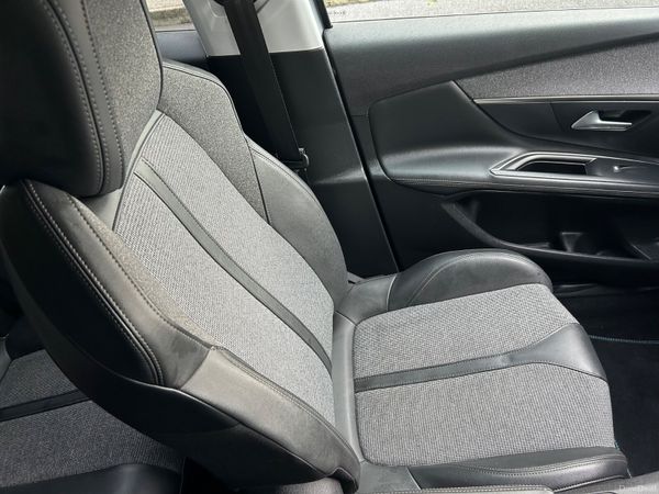 Peugeot 3008 2020(NCT 02/28 TAX 03/27) 398698275