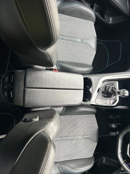 Peugeot 3008 2020(NCT 02/28 TAX 03/27) 398698293