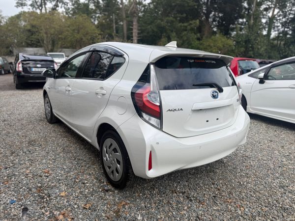 Toyota Aqua low Milage 398616287