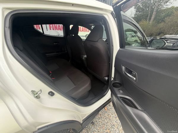 Toyota CH R 2018 ** Finance Available ** 398618075