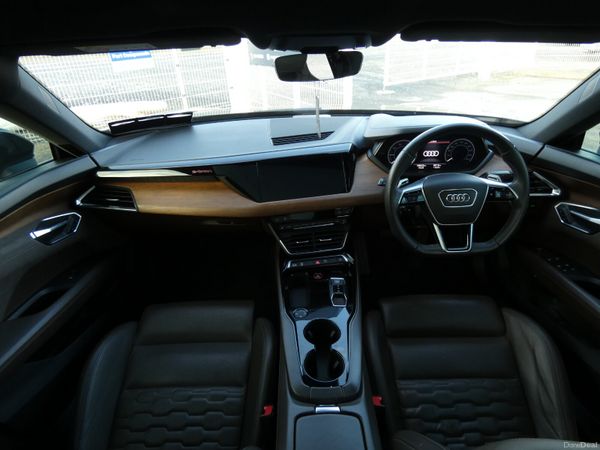 Audi GT e-tron quattro – 430BHP 398629499