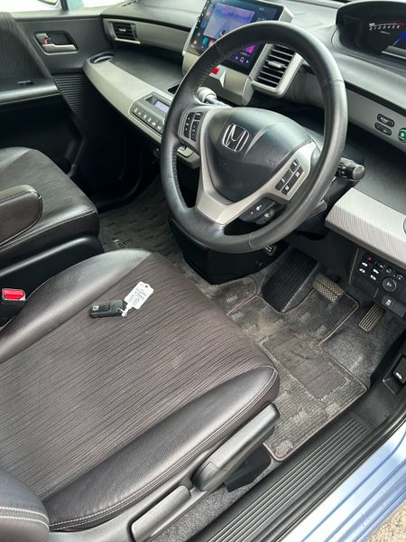 2016 Honda Freed  | 6 Seater 398745533