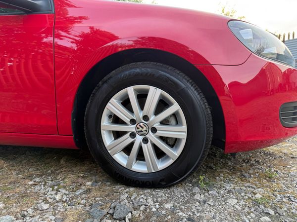 VW GOLF 2013. 1.2L PETROL AUTOMATIC VERY LOW MILEA 398766035