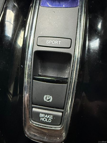 2016 Honda Vezel (HRV) 1.5 Hybrid Automatic, 398701409